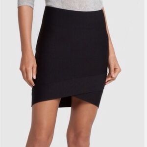BCBGMaxAzria Elegant Black Women's Skirt Bodycon Stretchy NWT Size Small Silvie
